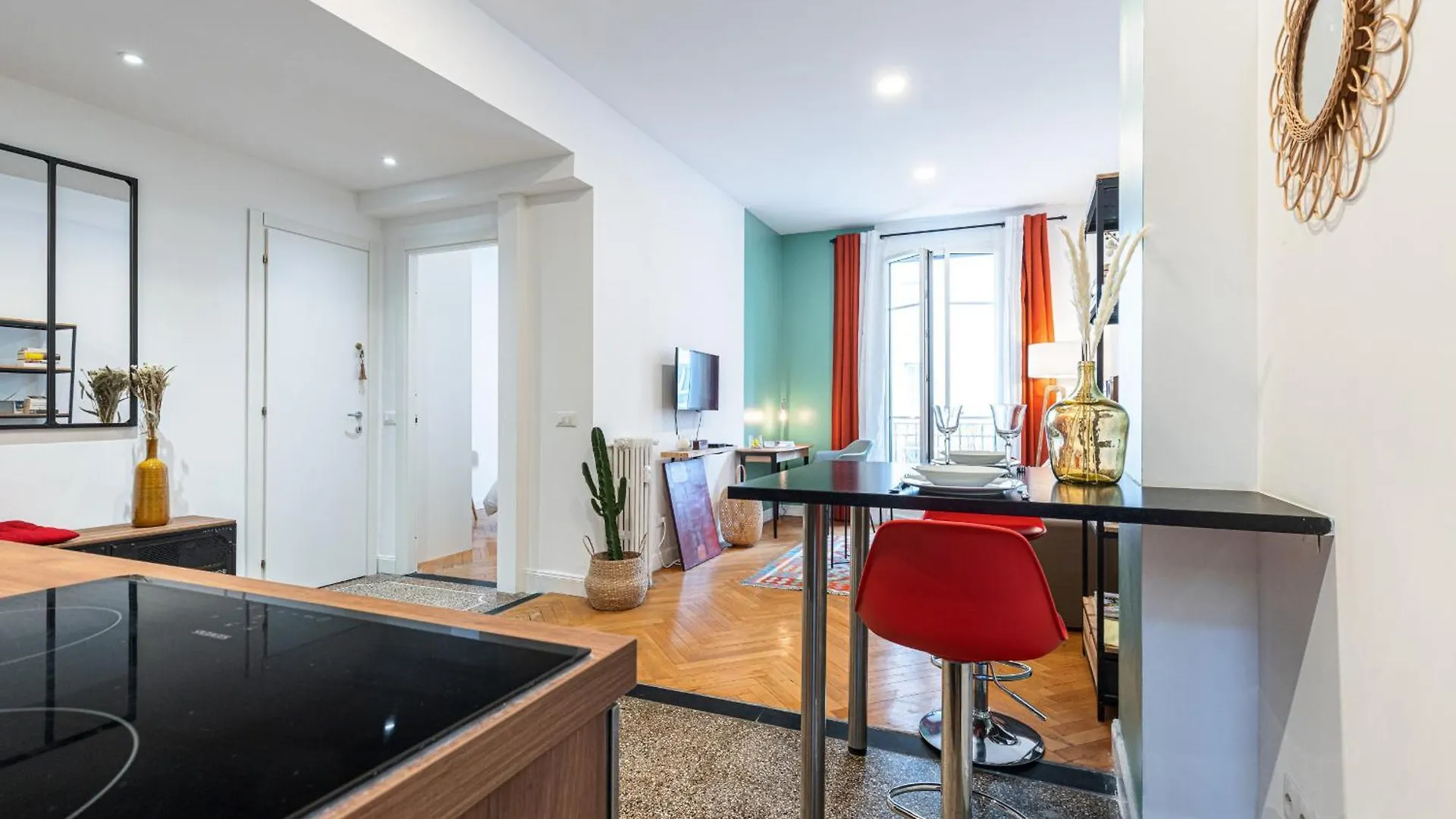 Cosy 1 Bdr Near Garibaldi Square Apartment Nice 0*,